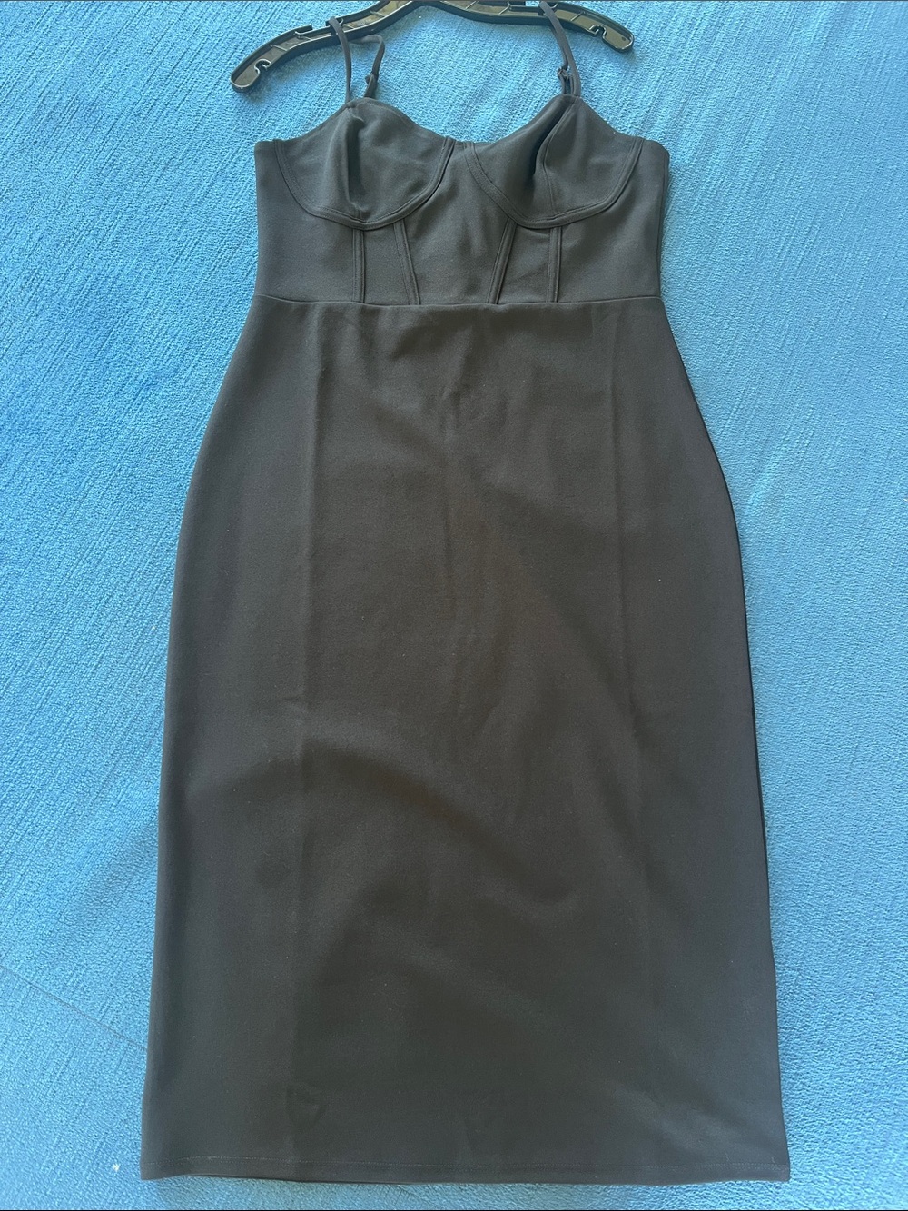H&M Black Midi Spaghetti-Strap Dress size L. NWT